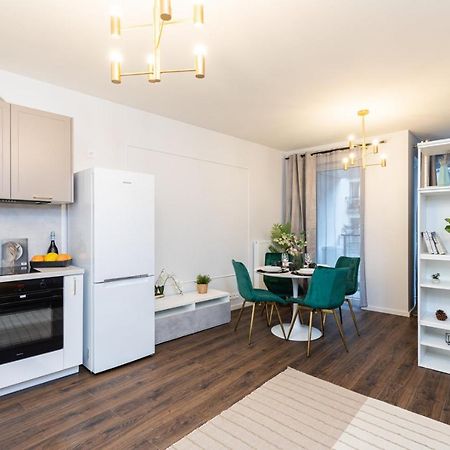 Project Comfort Apartament Stalowa 27/12 Warszawa Apartment Bagian luar foto